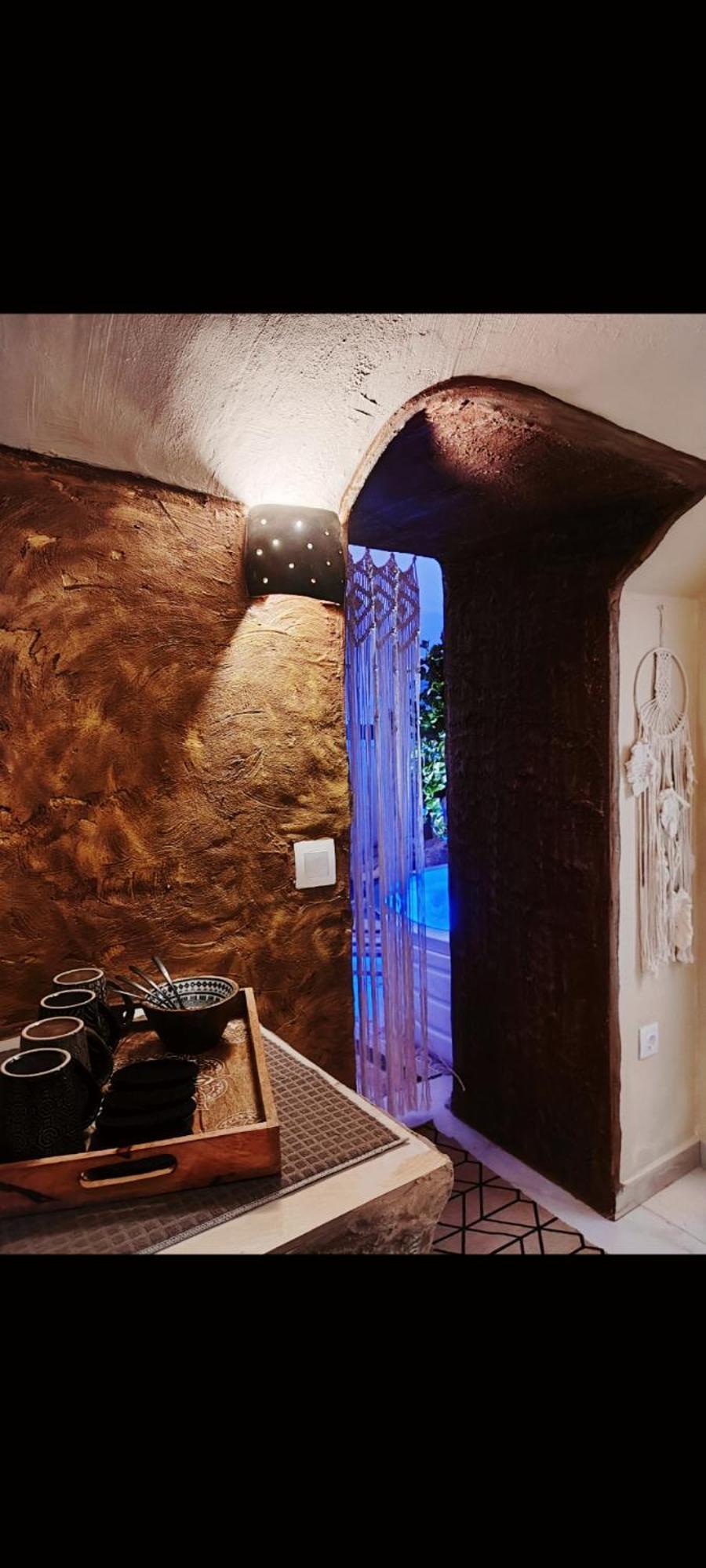 Ethnic Cave Suite Rhodes City Exterior foto